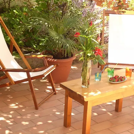 Couette-café Il Giardino Del Nespolo Alghero