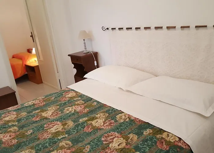 Il Giardino Del Nespolo Frühstückspension 3*