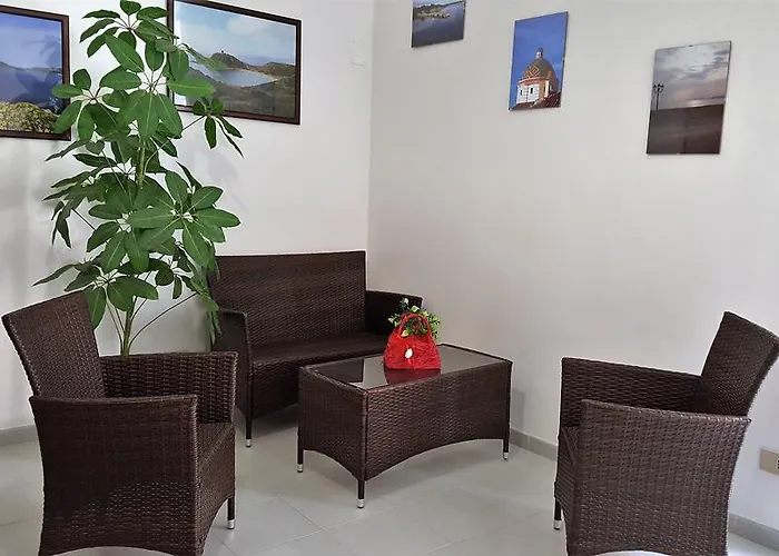 Frühstückspension Il Giardino Del Nespolo Alghero