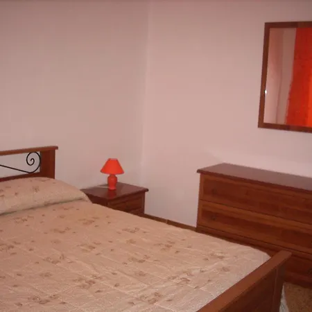 伊泽迪诺德尔尼帕洛酒店 阿尔盖罗