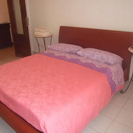 住宿加早餐酒店 伊泽迪诺德尔尼帕洛酒店 阿尔盖罗